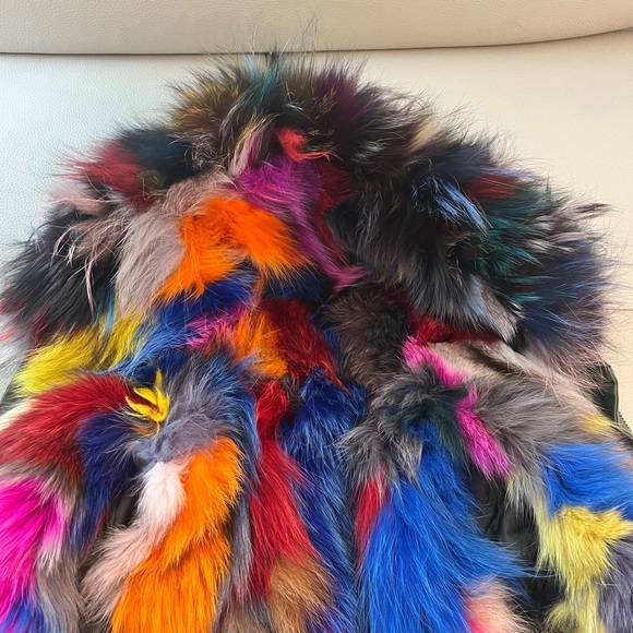 BEAUTIFUL and BRIGHT Annabelle Girl’s Fur Utility Coat Size 4 - Picture 9 of 12